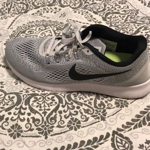 Nike Free Run Size 9.5